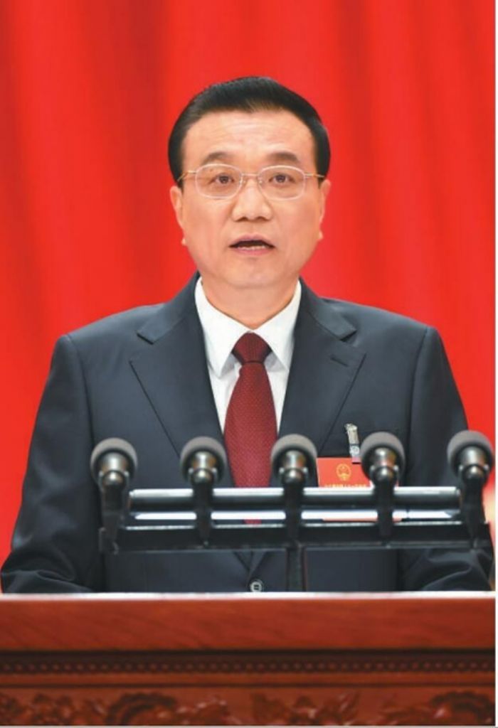 　　3月5日，第十三届全国人民代表大会第一次会议在北京人民大会堂开幕。国务院总理李克强作政府工作报告。 人民日报记者李舸摄
