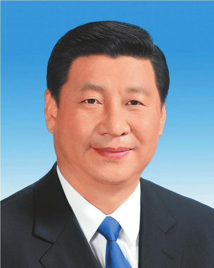 中华人民共和国主席
中华人民共和国中央军事委员会主席
习近平
