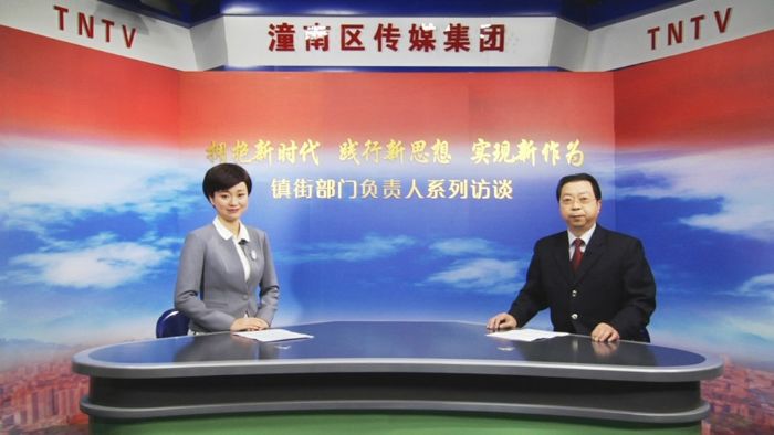 李金勇接受采访。

