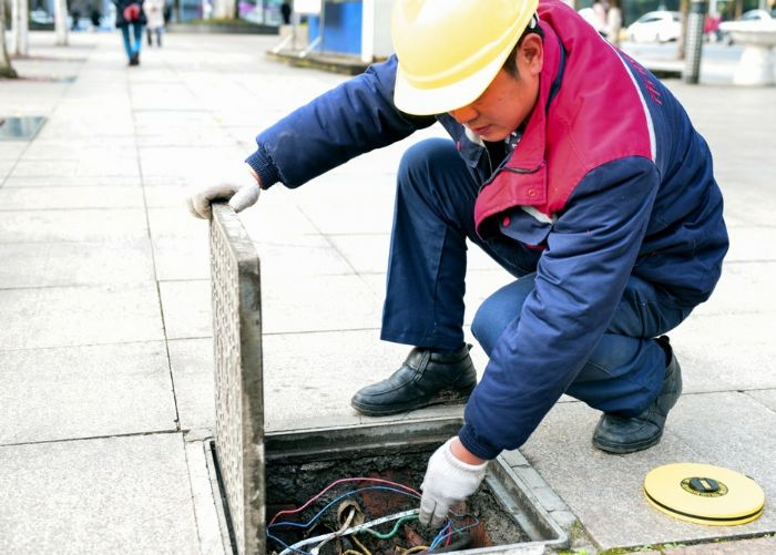 检查线路。
