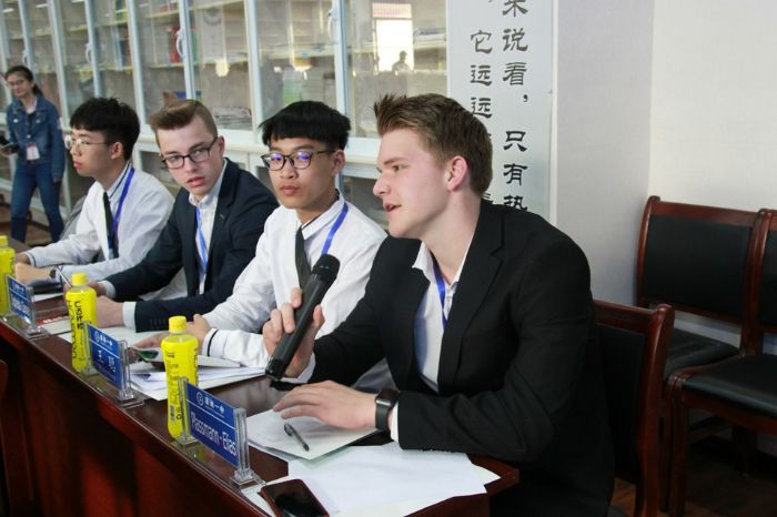德国学生交流学习心得。
