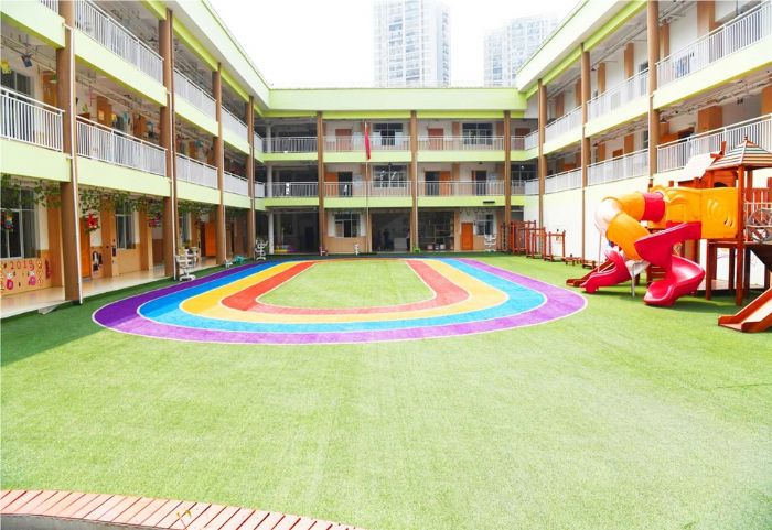 东安幼儿园。
