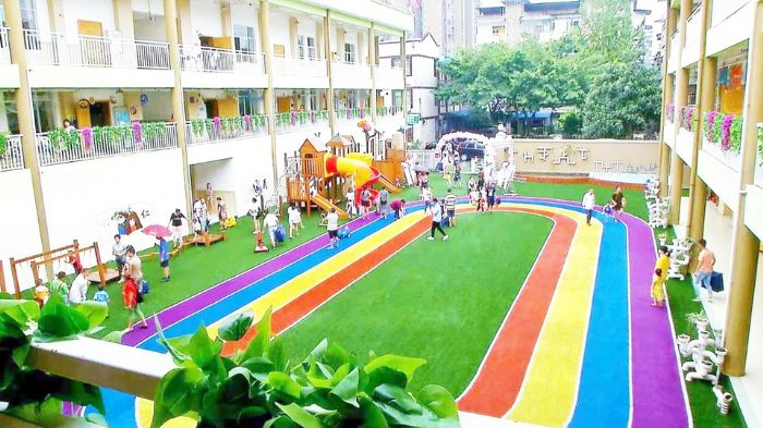 新开园的东安幼儿园。
