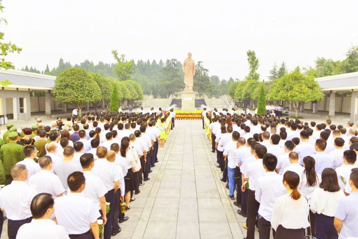 烈士纪念日活动现场