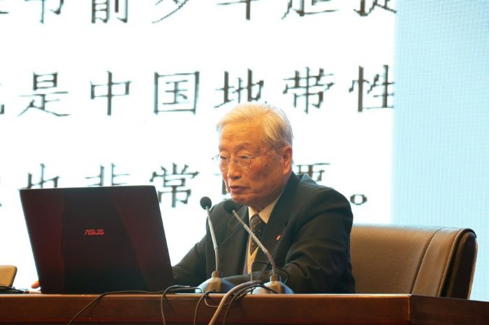 沈国舫
