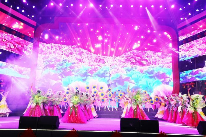 潼南区2020年春节联欢晚会现场（资料图片）
