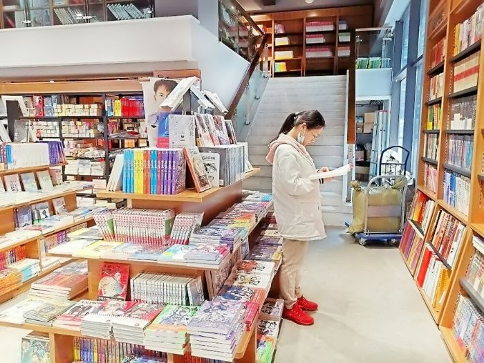 市民乐享阅读乐趣
