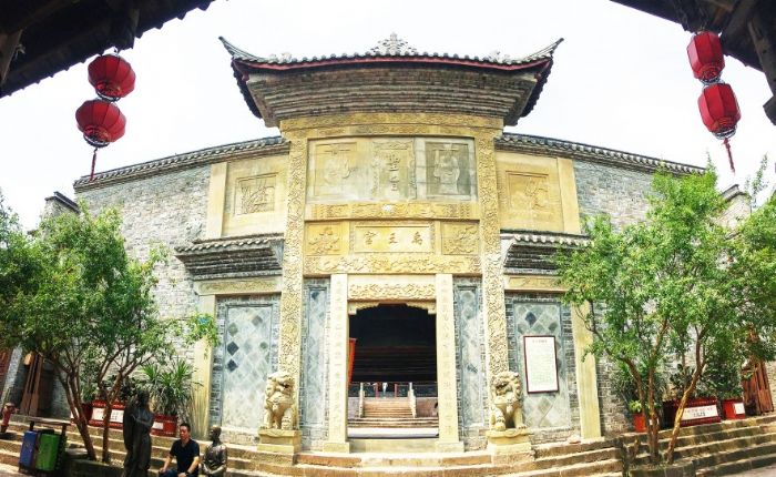 禹王宫。
