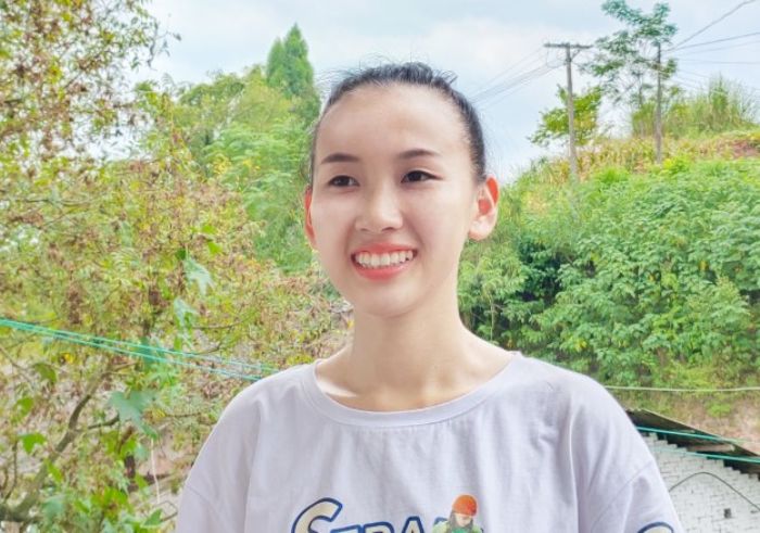 　　李蓬春