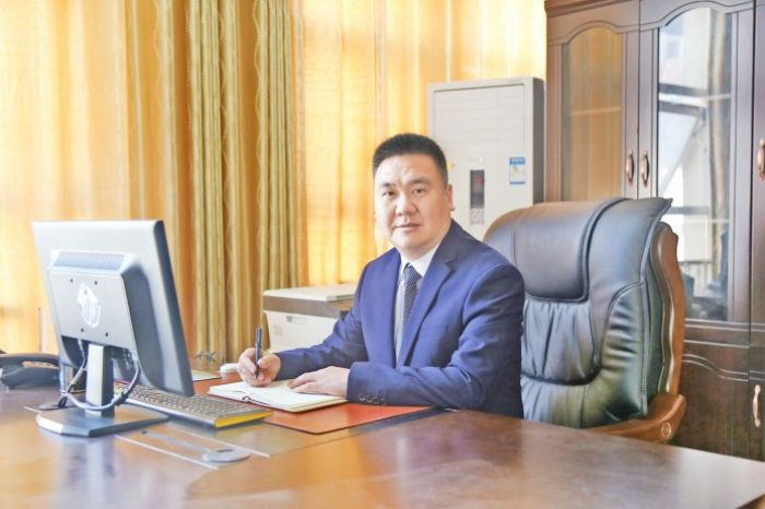 　　杨权武