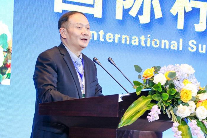刘东波
