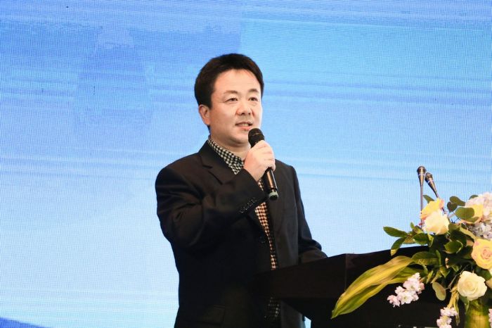 宫照龙
