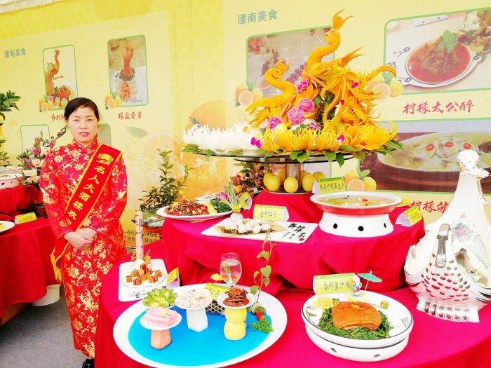 ④柠檬美食展柜。