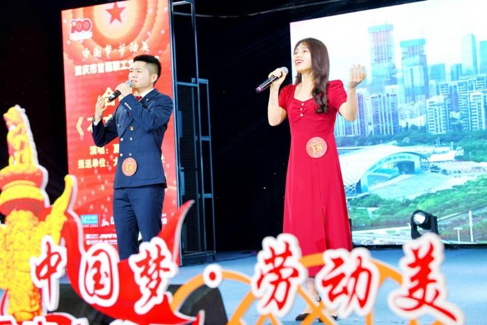 ⑤大佛街道合唱《不忘初心》。
