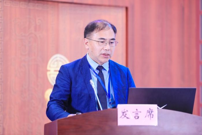 重庆市中医骨科医院副院长漆伟
　　交流发言《渝州正骨保护和发展》
